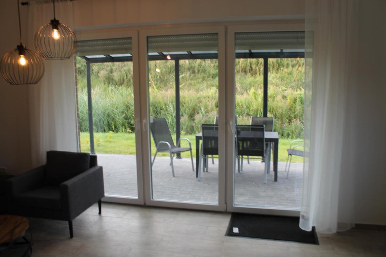 Ferienhaus Am Seedeich Emden Esterno foto