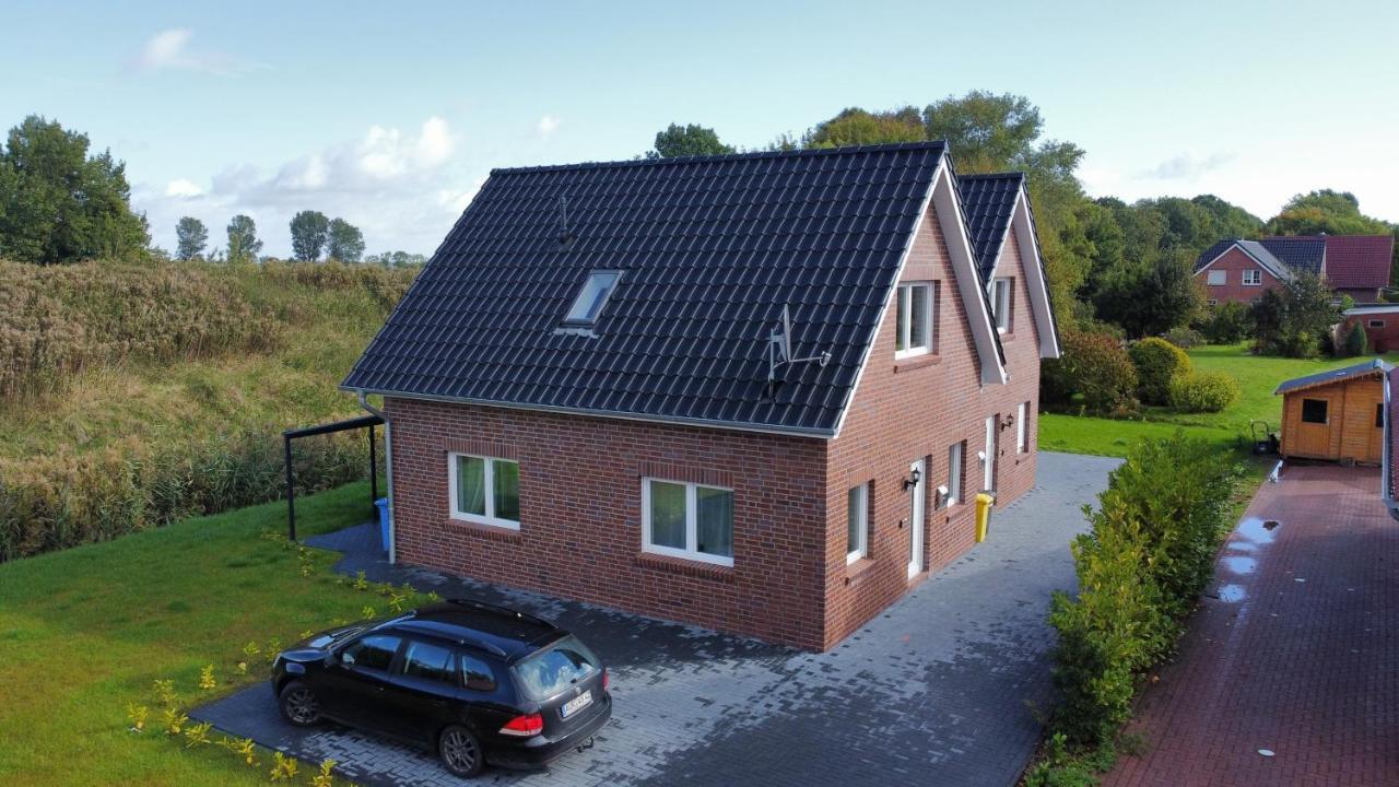 Ferienhaus Am Seedeich Emden Esterno foto